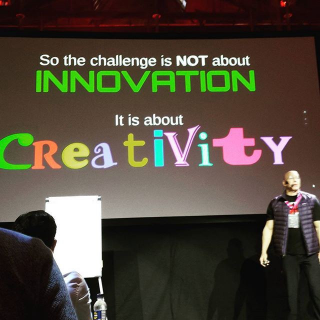 Bruce Oreck at Ultrahack 2016 and his presentation about creativity.